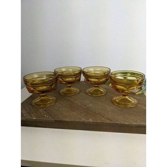 Anchor Hocking Fairfield dessert glass, yellow parfait cup set of 4 - Picture 6 of 6